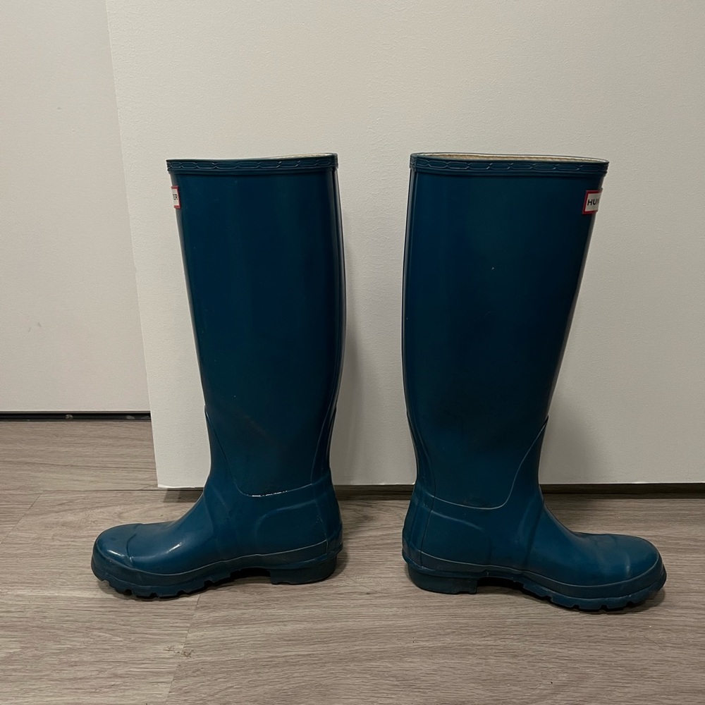 Original Tall Gloss Hunter Rain Boots - image 2